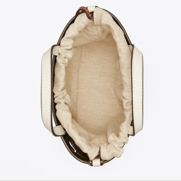 🔥NeW! $598 Tory Burch Cutout Logo Mini tote - Picture 5 of 15